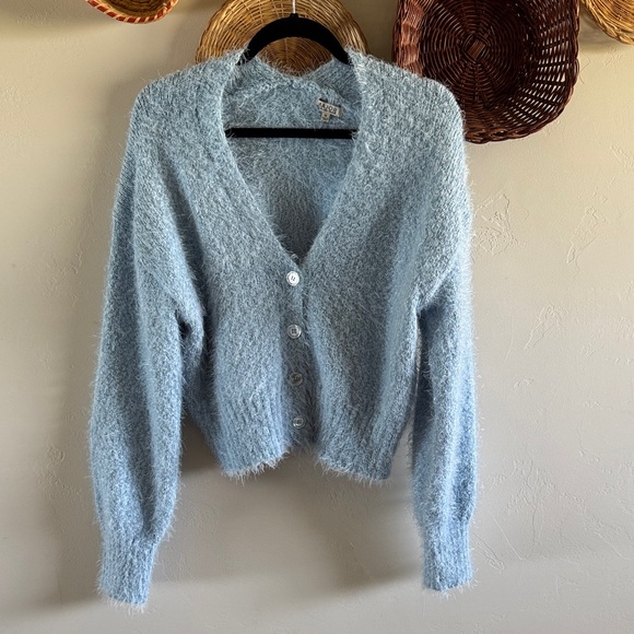 Chic Light Blue Women's Cardigan - Picture 1 of 7